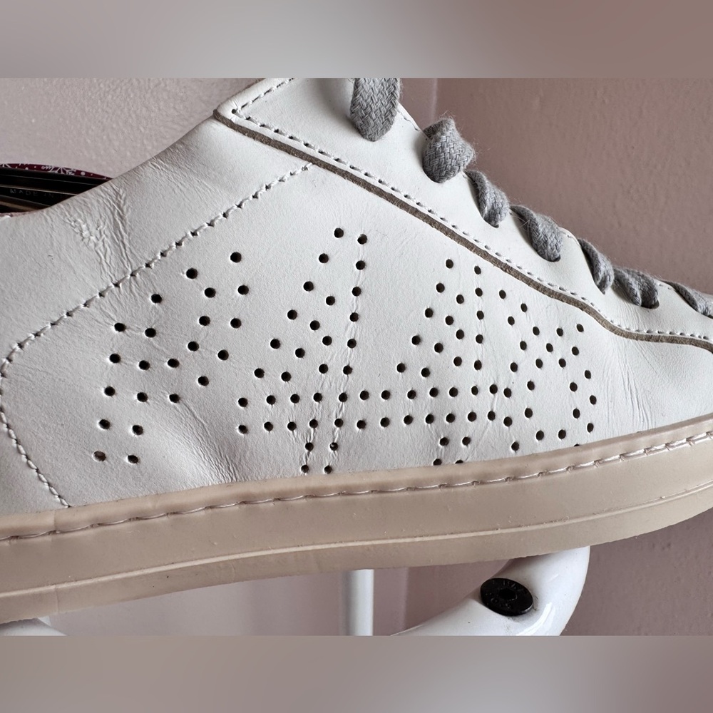 P448 John Silver White Sneakers with Pink Soles & Gray Laces - Size 37 - Picture 11 of 16